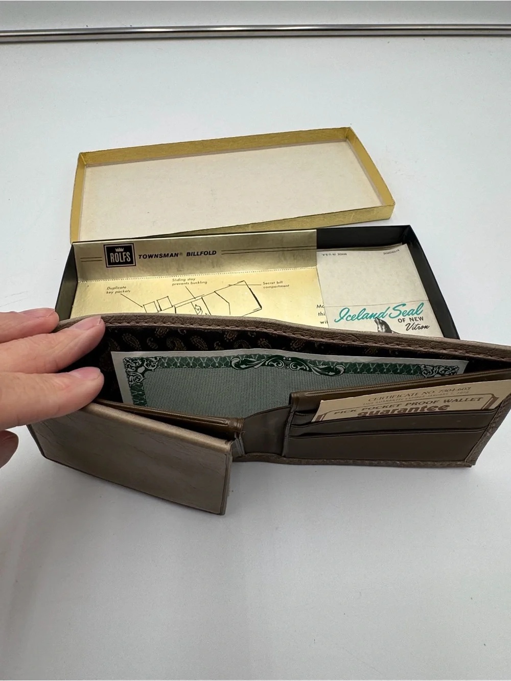 Vintage Rolfs Townsman Brown Leather Wallet NWT NOS In Box Pick Pocket Proof